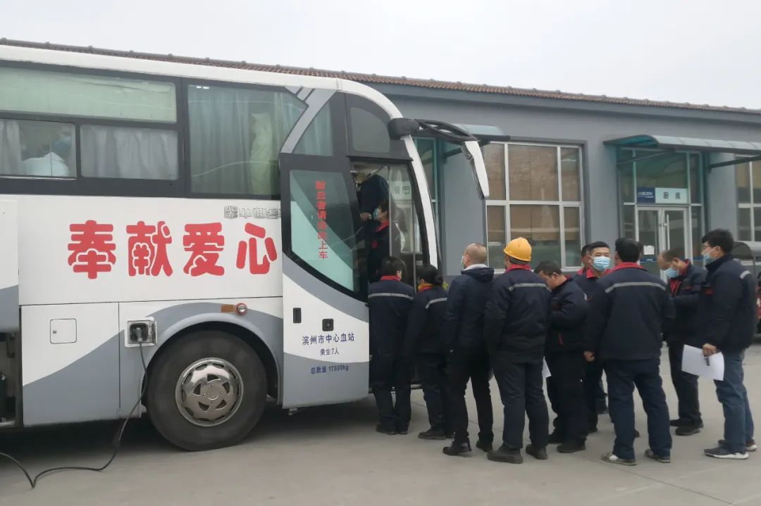 擼起袖子為生命“加油”！山東匯鑫開展無償獻血活動